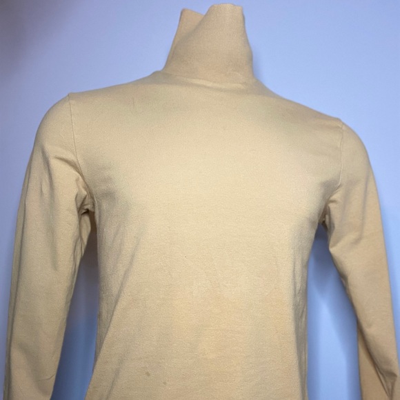 Turtleneck - Picture 1 of 1